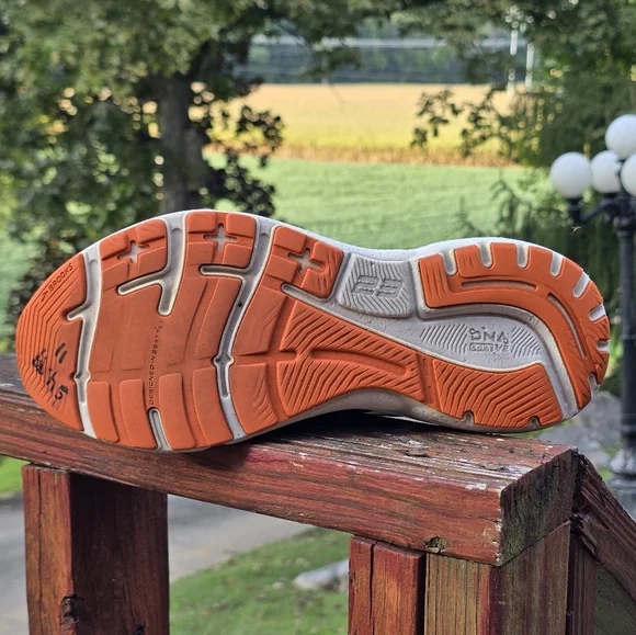 Brooks Adrenaline GTS 23 Mens Size 11 D Running Shoes 1103911D438 Blue Orange - Picture 10 of 11